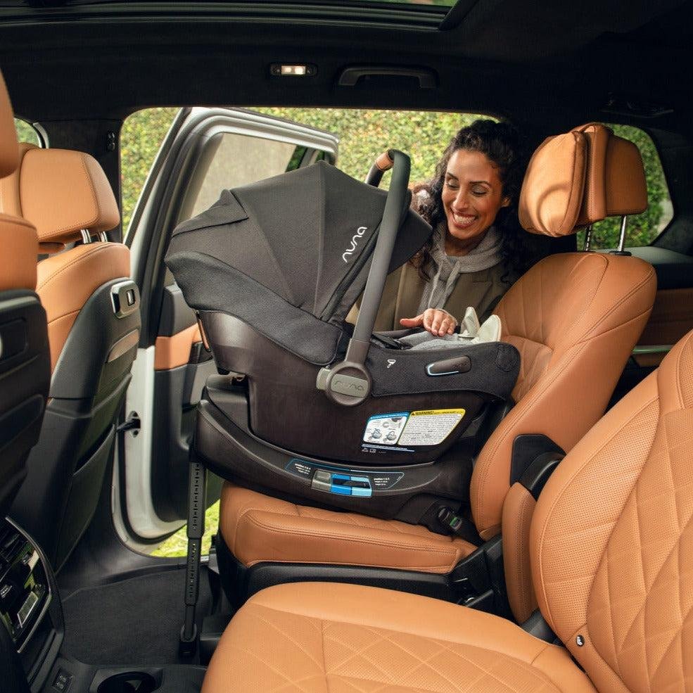 Nuna pipa aire rx + pipa relx base image 2