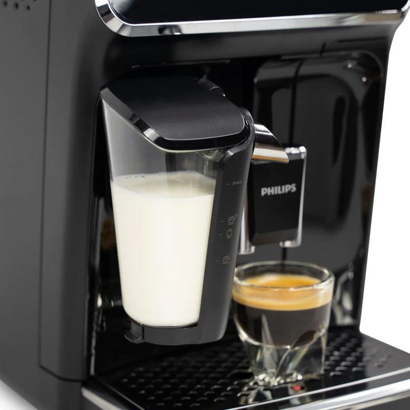 Philips 3200 Series Fully Automatic Espresso Machine LatteGo image 1