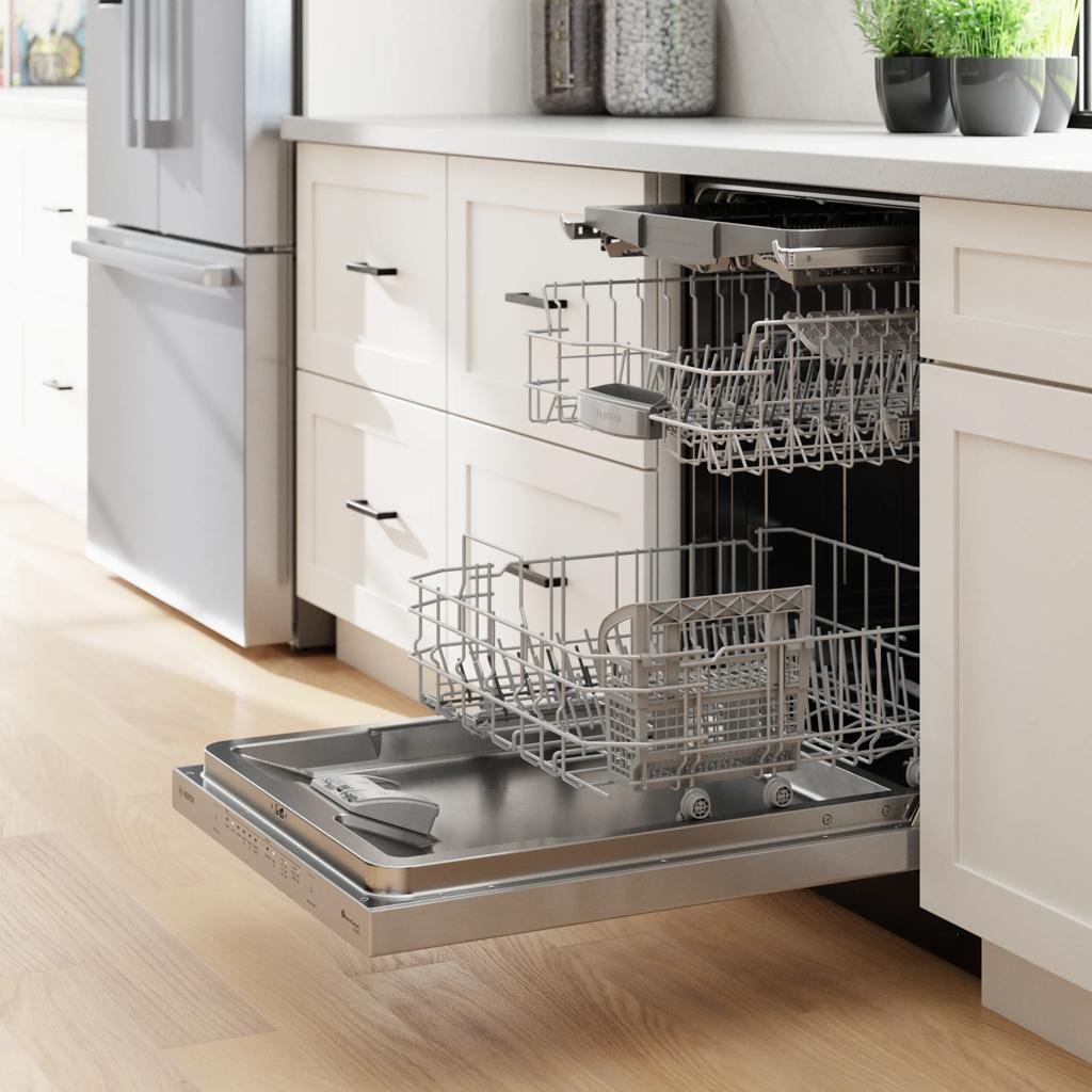 Bosch 300 Series Built-under Dishwasher shx53dm5n image 2