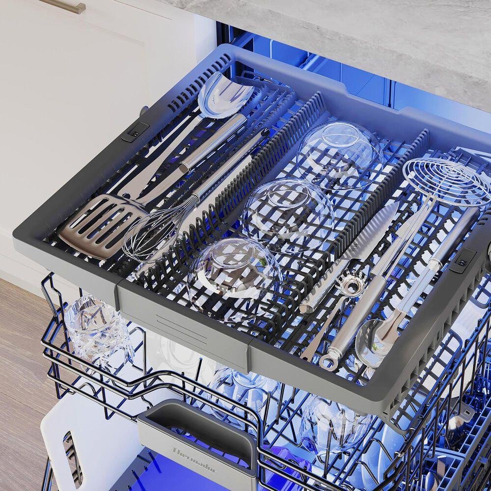 Thermador Emerald Dishwasher image 2